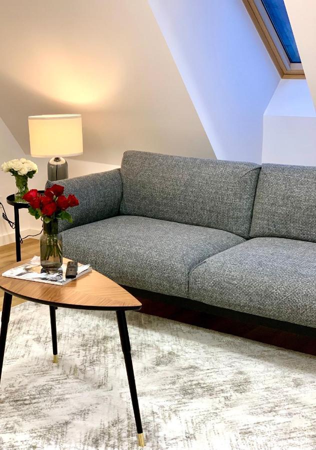 Hotel, Apartament Pod Zlotym Lwem W Samym Centrum Miasta Z Darmowym Parkingiem VII Kłodzko Eksteriør bilde